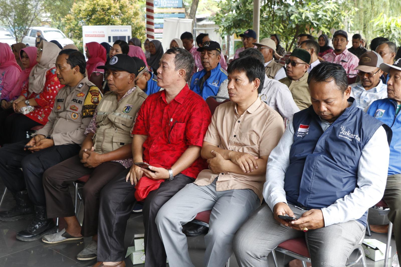 Serahkan Sertipikat di Bali, Menteri Nusron Ungkap Manfaat Sertipikasi Tanah untuk Perekonomian | NEWS TV Indonesia Serahkan Sertipikat di Bali, Menteri Nusron Ungkap Manfaat Sertipikasi Tanah untuk Perekonomian | NEWS TV Indonesia