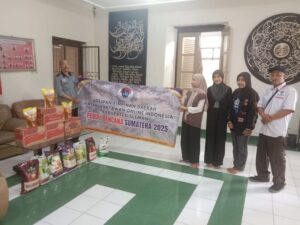 Sinergi Kesbangpol, IWO Indonesia Sleman Salurkan Bantuan Untuk Asrama Sumatera Barat di Yogyakarta