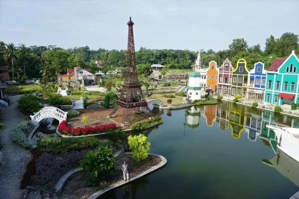 Gading Paradise Kebumen: Wisata Ala Eropa yang Lagi Viral | NEWS TV Indonesia