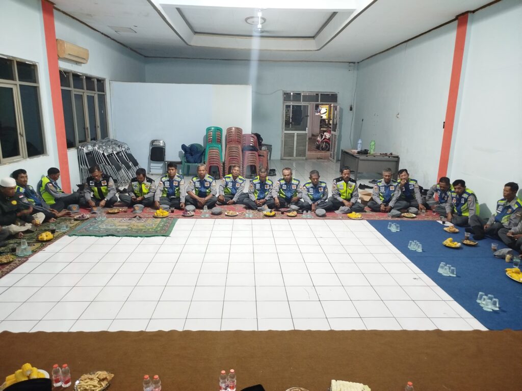 Do’a Bersama Sambut Tahun Baru, Pemerintah Desa Cihampelas Perkuat Sinergi Lembaga Desa | NEWS TV Indonesia