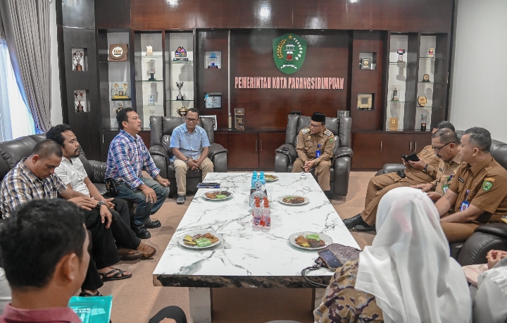 Wali Kota Padangsidimpuan Tegaskan Komitmen Percepatan Pembangunan Gerai Koperasi Merah Putih | NEWS TV Indonesia