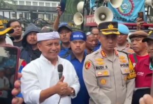 Polda Jabar Pastikan Audiensi Buruh di Gedung Sate Berjalan Aman, Pemprov Siap Revisi UMSK 2026