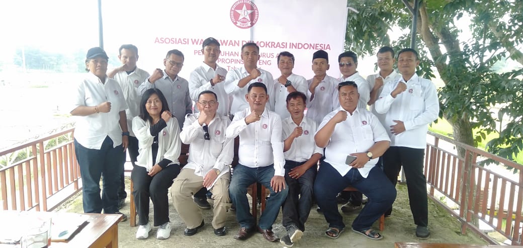 DPP AWDI Resmi Serahkan SK Mandat DPW AWDI Jawa Tengah Periode 2026–2029 | NEWS TV Indonesia