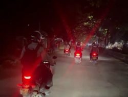 Hadir di Tengah Masyarakat, Turjawali Samapta Polres Gowa Gelar Patroli Dialogis Malam Hari