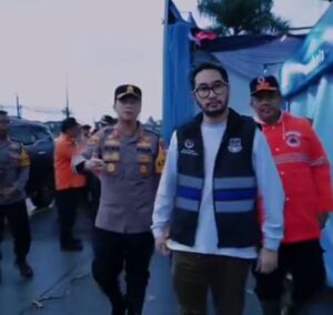 Kapolda Sulsel Hadiri Penyerahan Alat dan Mesin Pertanian di Maros | NEWS TV Indonesia Kapolda Sulsel Hadiri Penyerahan Alat dan Mesin Pertanian di Maros | NEWS TV Indonesia