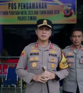 Kapolda Sulsel Hadiri Penyerahan Alat dan Mesin Pertanian di Maros | NEWS TV Indonesia Kapolda Sulsel Hadiri Penyerahan Alat dan Mesin Pertanian di Maros | NEWS TV Indonesia