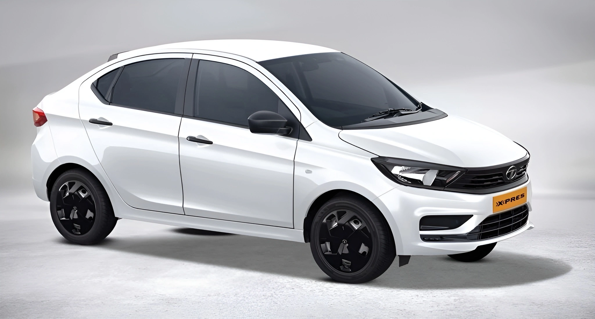 Tata XPRES Rilis Varian Bensin, Harganya Cuma Rp102 Jutaan!