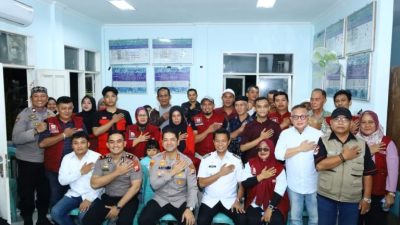 Ngopi Kamtibmas Kapolrestabes Makassar Bersama Tripika, Tokoh Masyarakat dan Warga Maloku Kecamatan Ujung Pandang