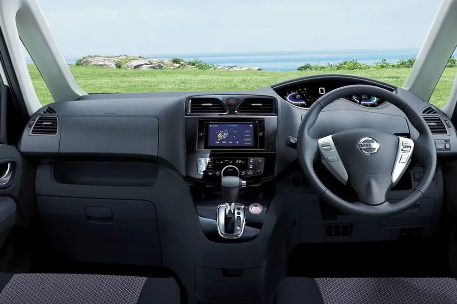 harga nissan serena 2026