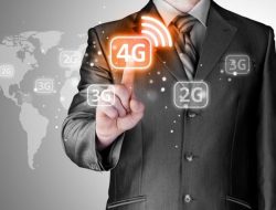 Panglima TNI Mendampingi Presiden RI Resmikan BTS 4G dan Pemberian BLT Di Sulawesi Utara