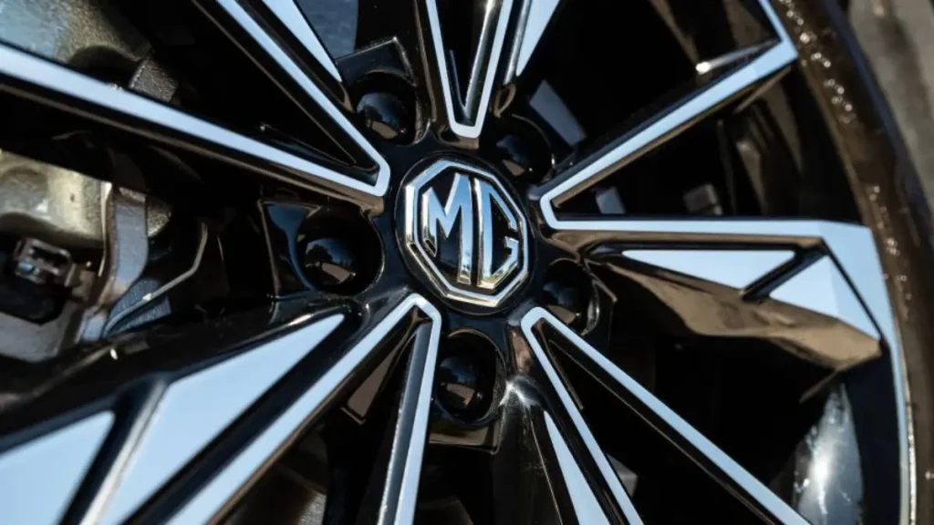 uugmxmaidusjflv4a4n7l3aq9bpt