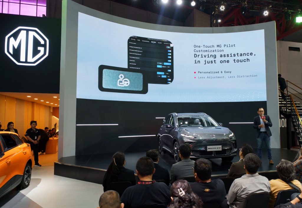 2. Eko Fachruroji selaku Product Manager MG Motor Indonesia