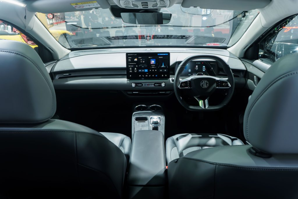 4. MGS5 EV Interior 1