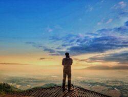 Gantole Cihampelas: Harga Main Paralayang dan Lokasi