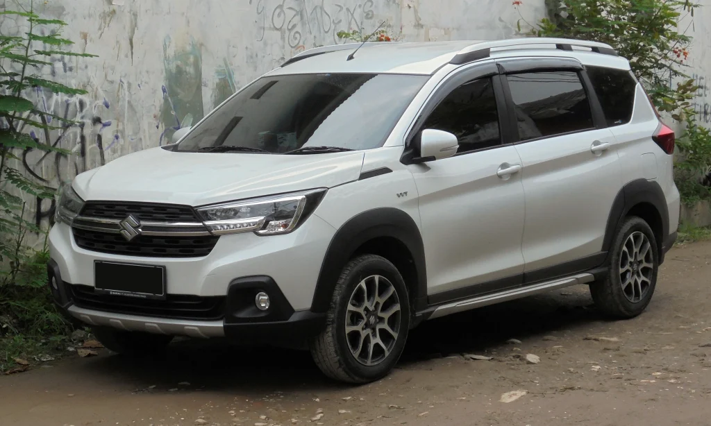 sekilas tentang suzuki XL7