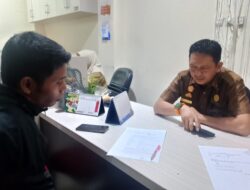Menuntut keterlambatan  gaji  yang berujung pemecatan sepihak , karyawan PT Usaha Central jaya Sakti ( PT.UCS ) melapor ke disnaker kota makassar