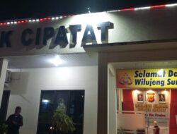 Lagi lagi terjadi kebrutalan di wilayah Polsek Cipatat korban seorang supir ambulance