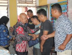 Menjelang Ramadhan 124 Ortu Siswa SDN 076 Panyabungan Terima Sembako