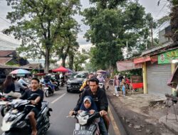 Ngabuburit Ramadan di Kampung Sipon Cianjur Diserbu Warga, Lapak Takjil Ramai Pembeli