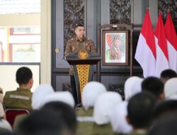 Wamen Ossy Dermawan Lepas 619 Taruna STPN dalam Program KKNP-PTLP 2025–2026