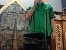 Wakil Ketua DPC PPP Jeneponto Beri Nasehat Tarawih pada Malam Pertama Ramadan di Masjid Nur Imam Conre