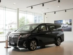 Simulasi Kredit Toyota Alphard XE Hybrid 2026: Cicilan dan DP Terbaru