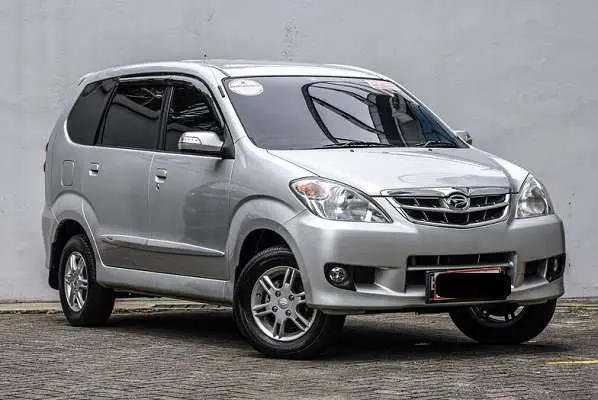 Harga Bekas Xenia 2006 Terbaru, Masih Jadi MPV Murah Favorit! daihatsu xenia 2006 - Moladin