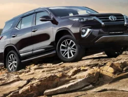 Harga Mobil Fortuner Bekas di 2026, Ada yang Rp200 Jutaan!
