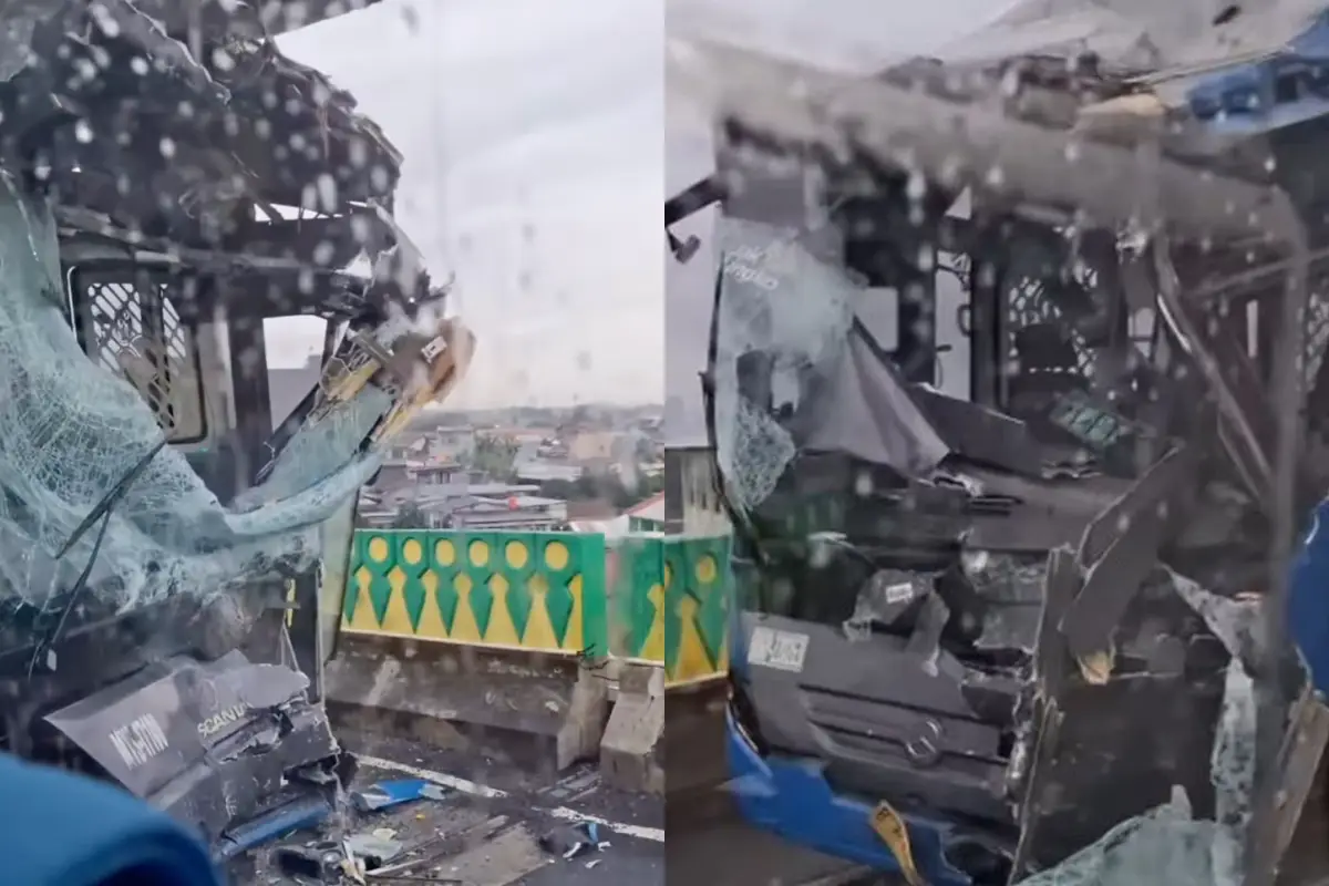Dua Bus Transjakarta Tabrakan di Jalur Layang Koridor 13, Sejumlah Penumpang Luka Ringan