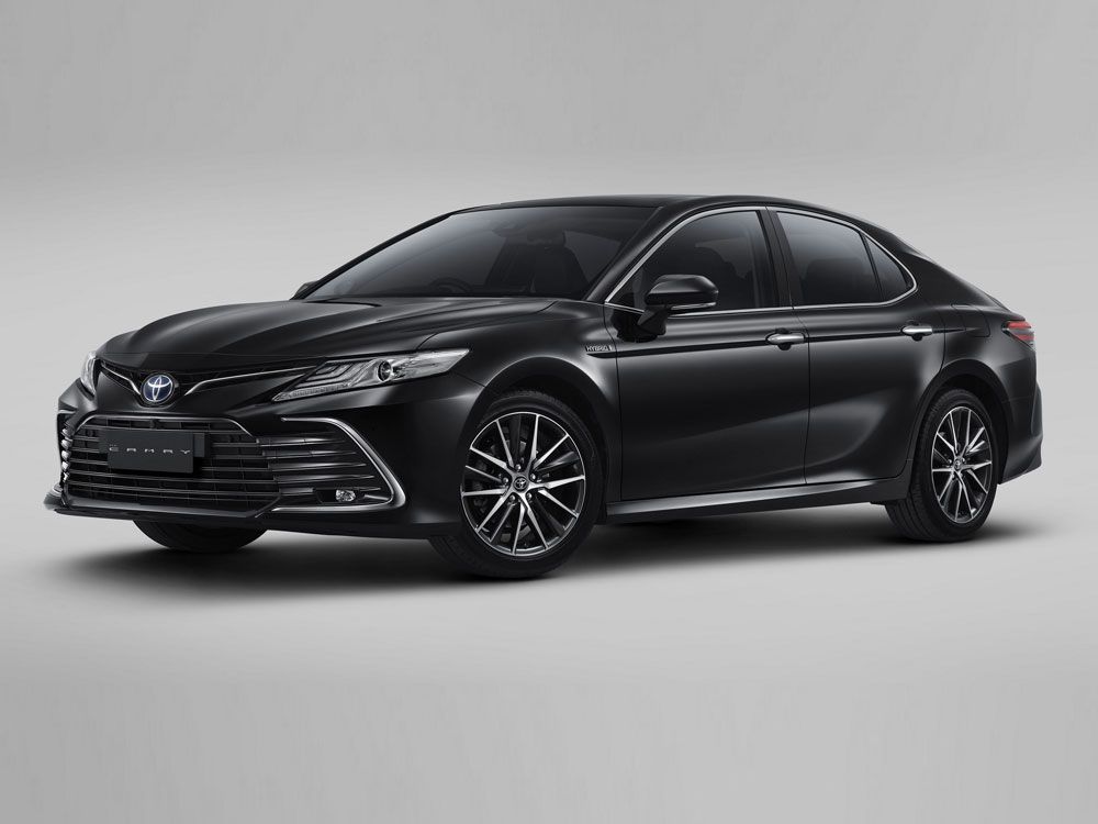 harga Camry hybrid