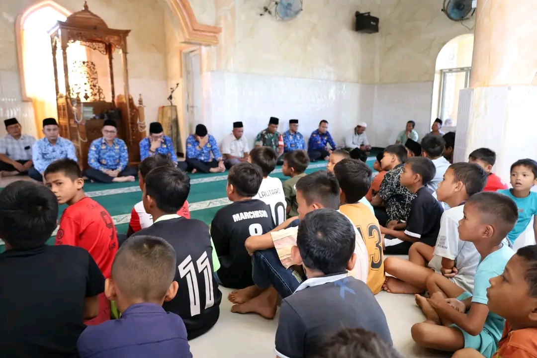 Wabup Madina Ajak Masyarakat Pelihara Anak Yatim | NEWS TV