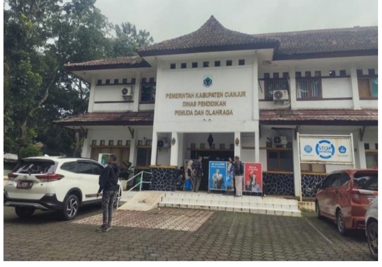 Diduga Banyak Oknum Pejabat Disdikpora Cianjur Kantongi Beberapa Yayasan PKBM | NEWS TV Indonesia