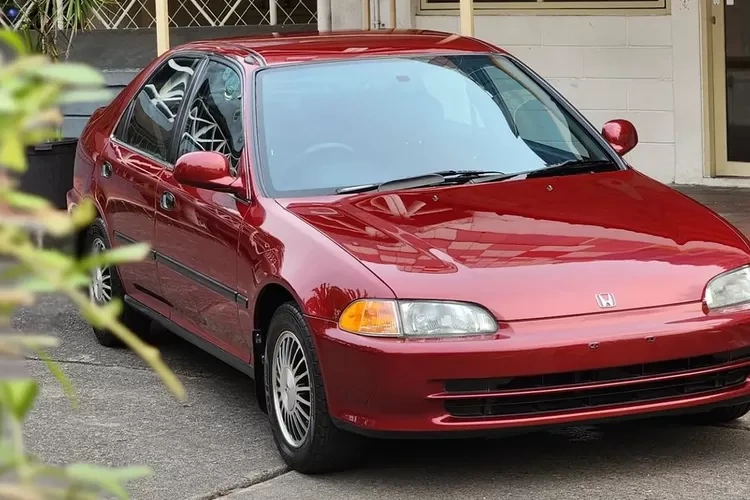 6 Mobil Era 90-an Desain Sporty & Timeless untuk Harian | NEWS TV Indonesia