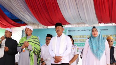 Ribuan Masyarakat Hadiri Halal bihalal Pemkab Madina di Gunung Baringin | Newstv Indonesia