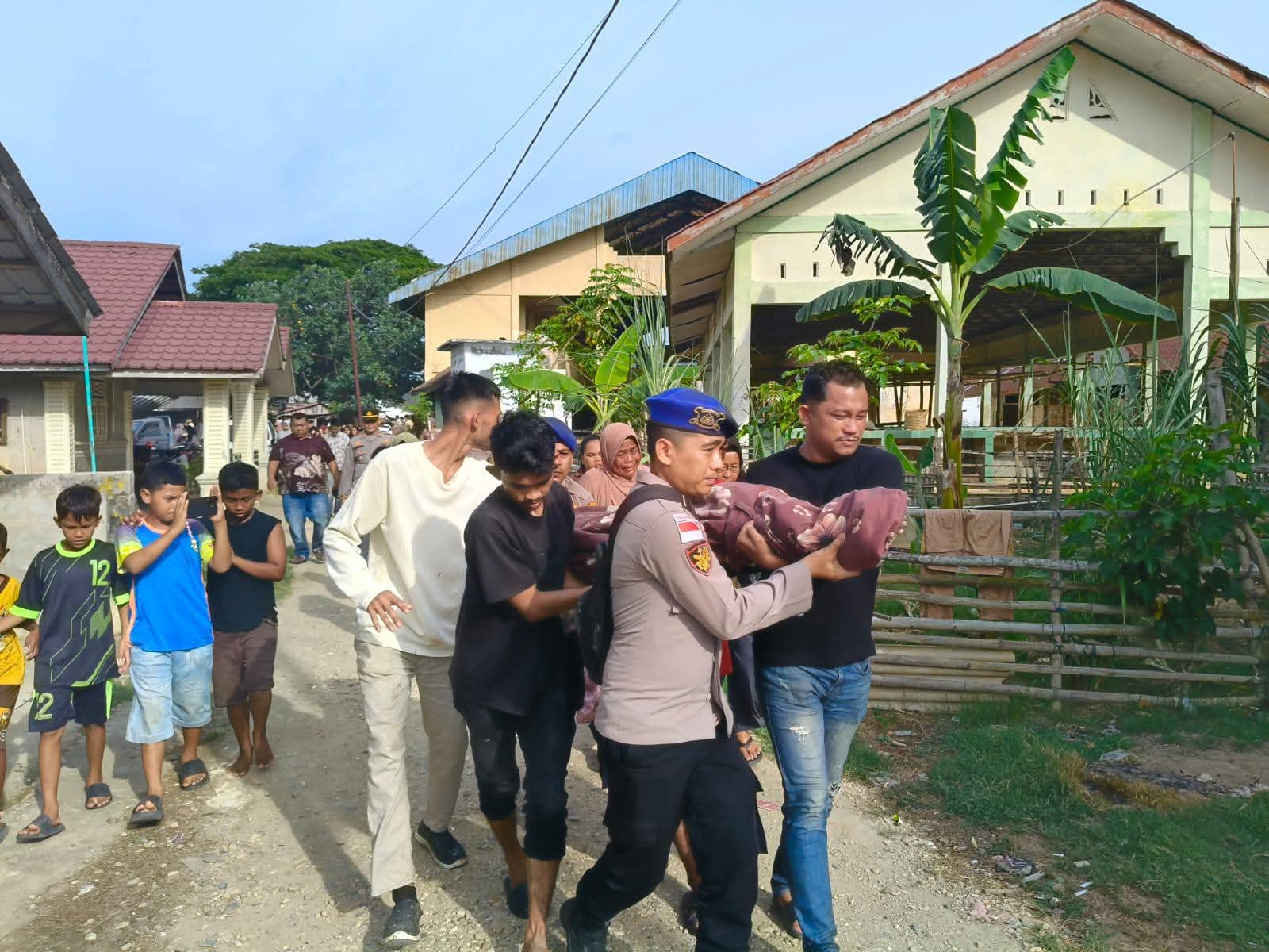 Temuan Mayat Gegerkan Warga, Satpolairud Polres Aceh Timur Lakukan Evakuasi di Sungai Gampong Jawa | Newstv Indonesia