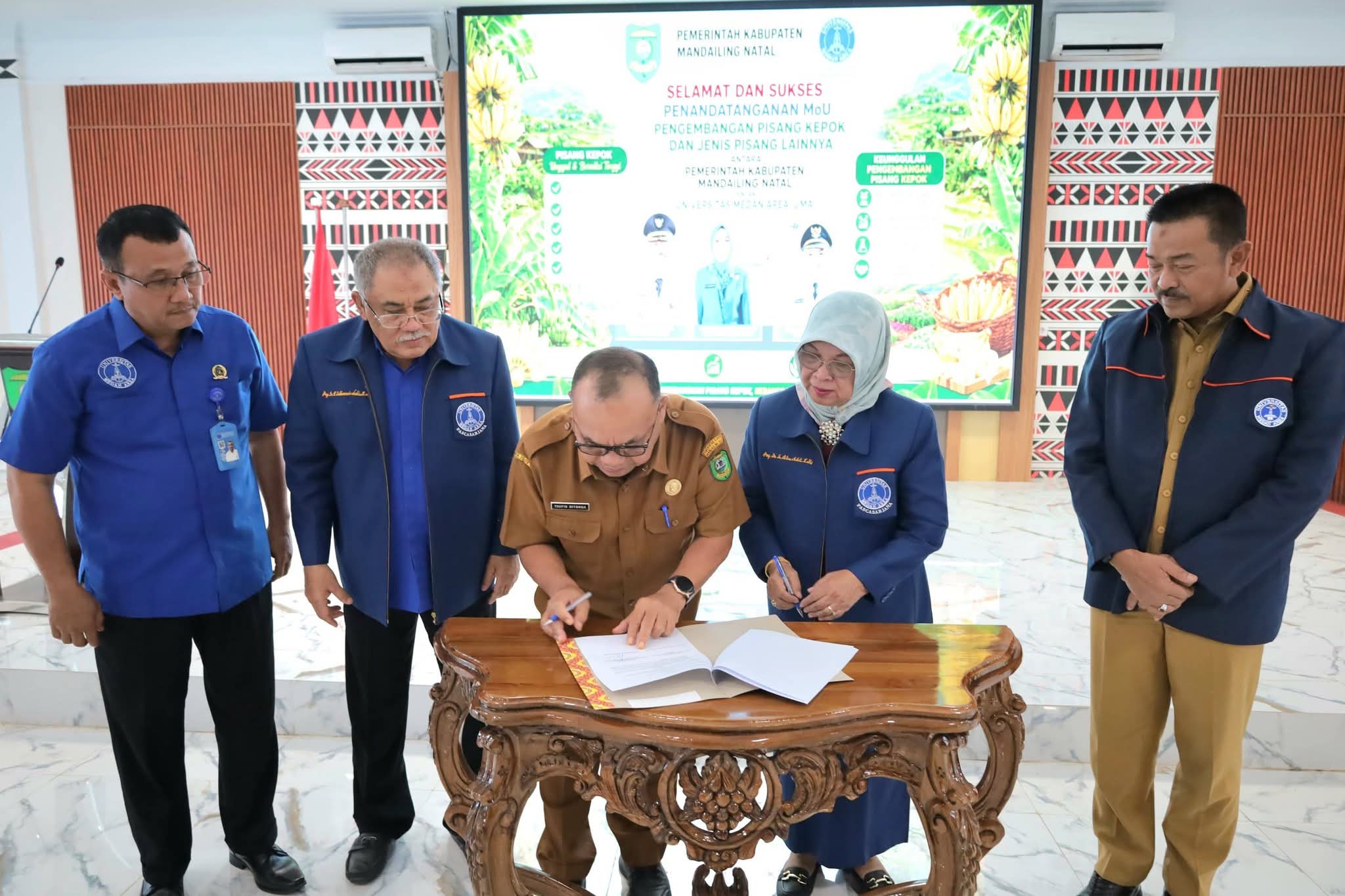 Pemkab Madina Bersama A Tekan MoU dan MoA Budidaya Pisang Kepok | Newstv Indonesia