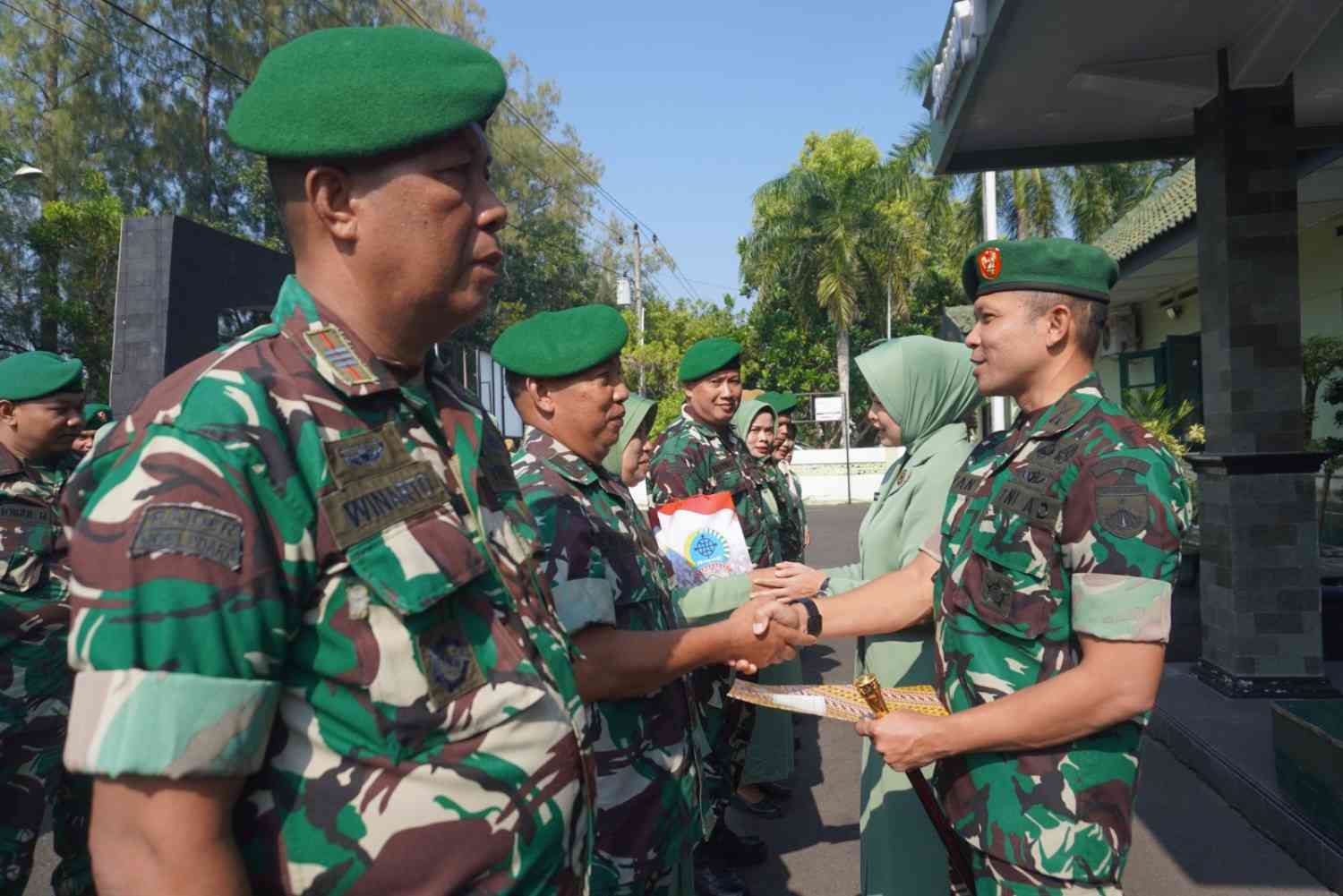 Belasan Prajurit TNI Kodim 0731/Kulon Progo Naik Pangkat, Dandim Sampaikan Pesan Ini | NEWS TV Indonesia