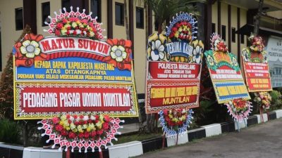 Polresta Magelang Dipenuhi Karangan Bunga, Dukungan Sapu Bersih Premanisme | NEWS TV Indonesia