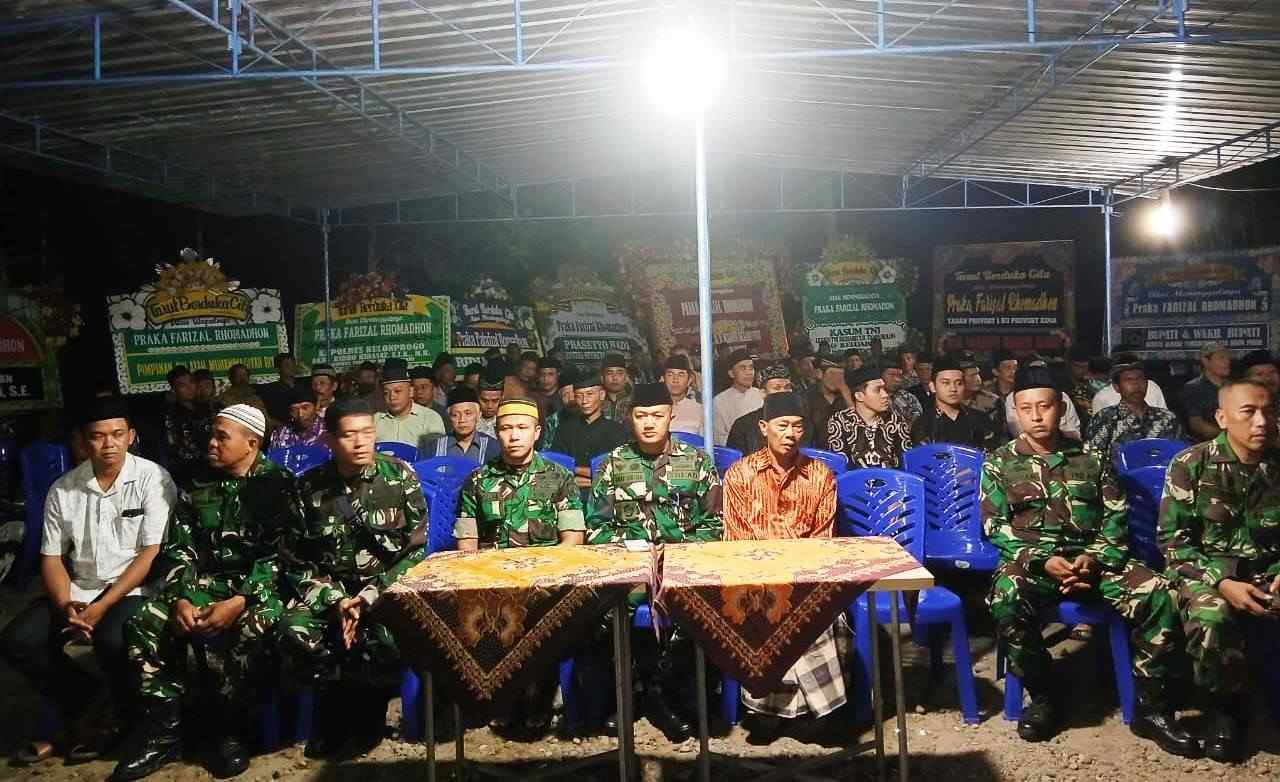 Dandim 0731/Kulon Progo Bersama Danbrigrif 25 Kodam Iskandar Muda Tahlil di Rumah Duka Almarhum Praka Farizal Rhomadhon | NEWS TV Indonesia