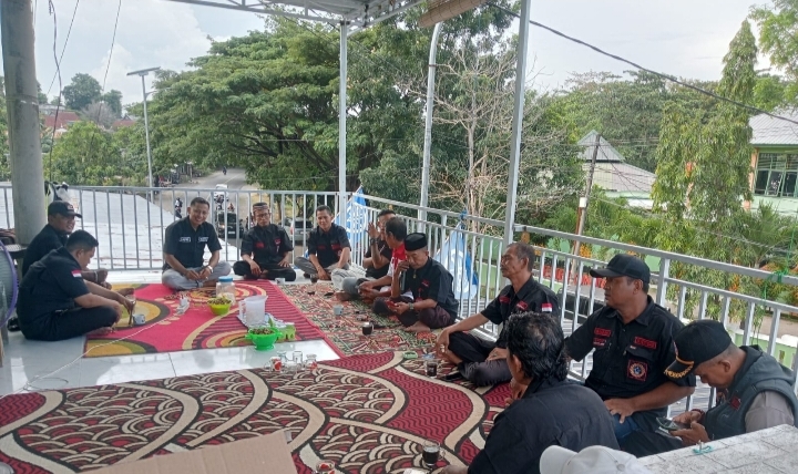 Ketua DPC LAKI Jeneponto Gelar Rapat Konsolidasi di kantor Sekretariat DPC LAKI | Newstv Indonesia