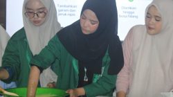 Mahasiswa KKN UIN Alauddin Makassar Gelar Workshop Pembuatan Sabun Cuci Piring di Desa Bulo Wattang | Newstv Indonesia