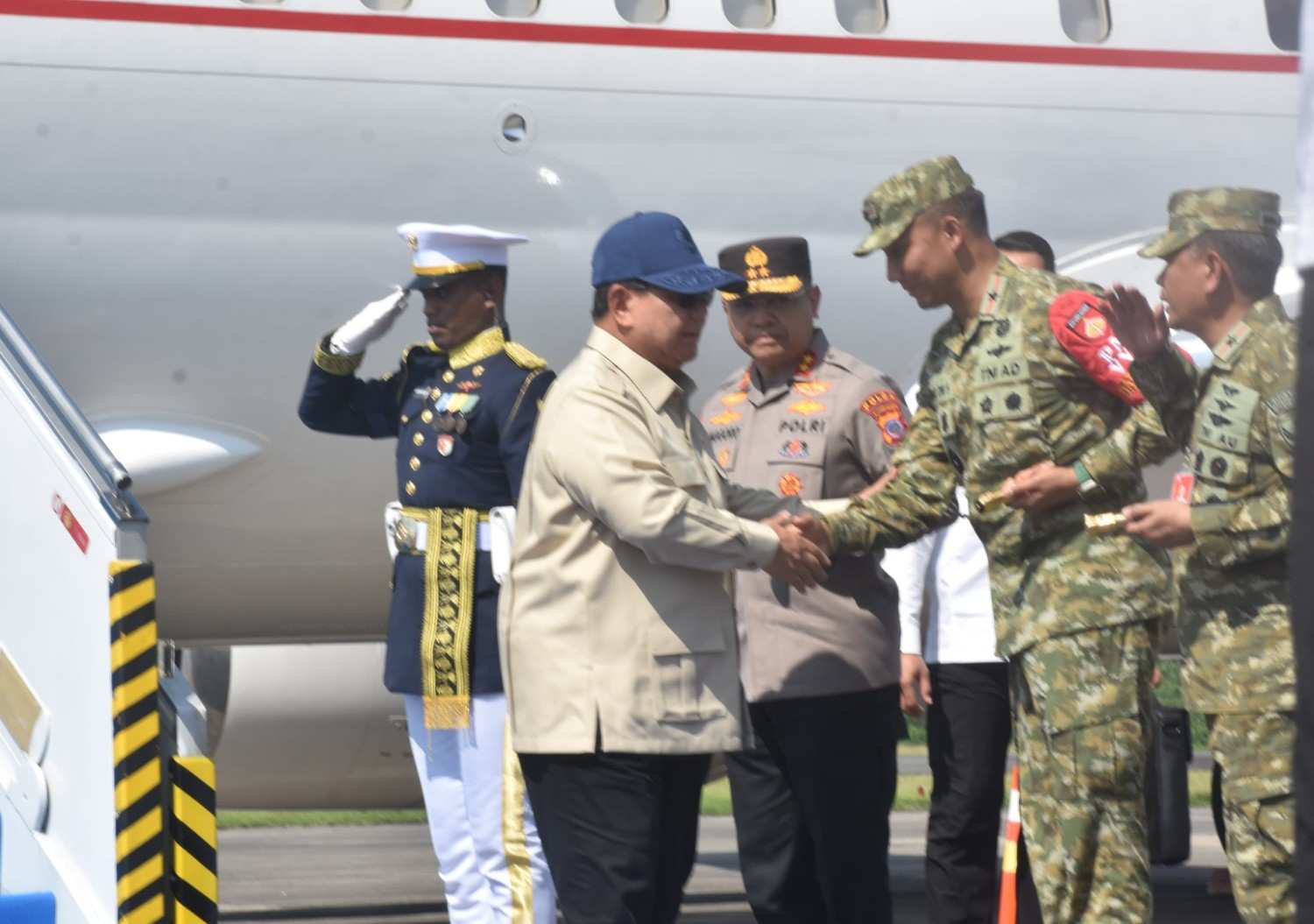 Pastikan Keamanan Presiden di DIY - Magelang, Danrem 072 Pamungkas Turun Tangan Sambut di Bandara | Newstv Indonesia