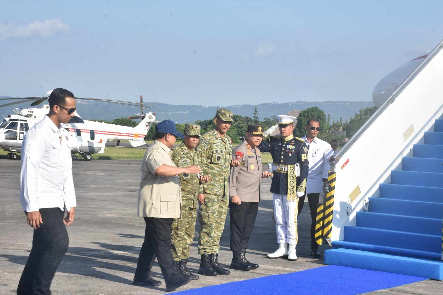 Danlanal Yogyakarta Sambut Kedatangan Presiden RI di Bandara Adi Sutjipto | Newstv Indonesia