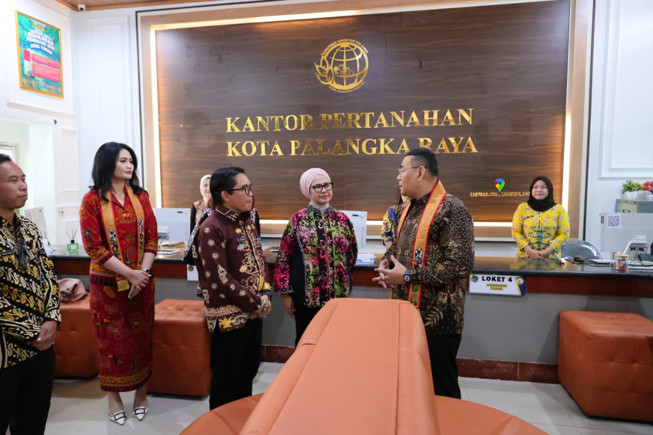 Wamen Ossy Tinjau Kantah Kota Palangkaraya: Ingin Layanan Pertanahan Semakin Memudahkan Masyarakat | Newstv Indonesia
