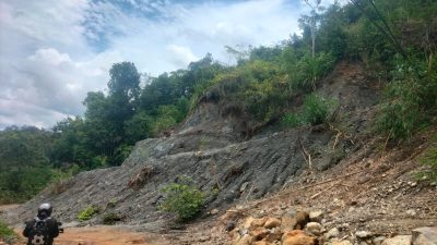 Pembukaan Jalan Poros Desa Banjar Malayu Diduga Kurang Profesional | Newstv Indonesia