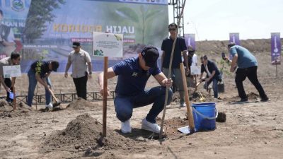 AHY dan Danang Hijaukan Ruas Tol Prambanan - Purwomartani | Newstv Indonesia