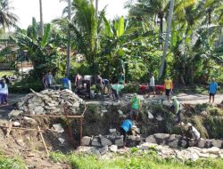 Percepat Pembangunan Rabat Beton, Satgas TMMD Kodim Kulon Progo Kerahkan Molen