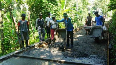 Angkong Salah Satu Alat Pendukung Kerja Satgas TMMD Kodim Kulon Progo | Newstv Indonesia
