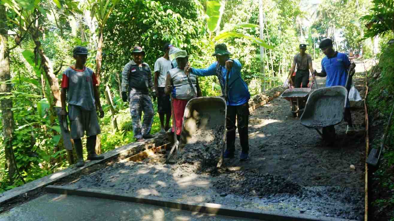 Angkong Salah Satu Alat Pendukung Kerja Satgas TMMD Kodim Kulon Progo | Newstv Indonesia