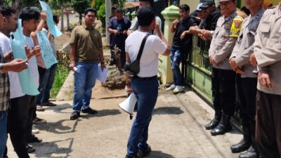 Aksi Konstitusional Mahasiswa Gaungkan Transparansi dan Integritas Sektor Kesehatan | Newstv Indonesia